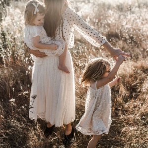 10 Conseils de garde-robe pour réussir une séance estivale de photos de famille